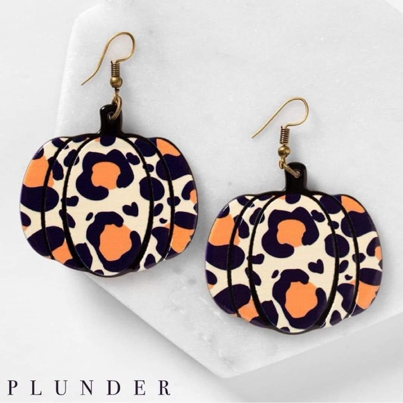 Plunder Jewelry - NEW Leopard Pumpkin Earrings